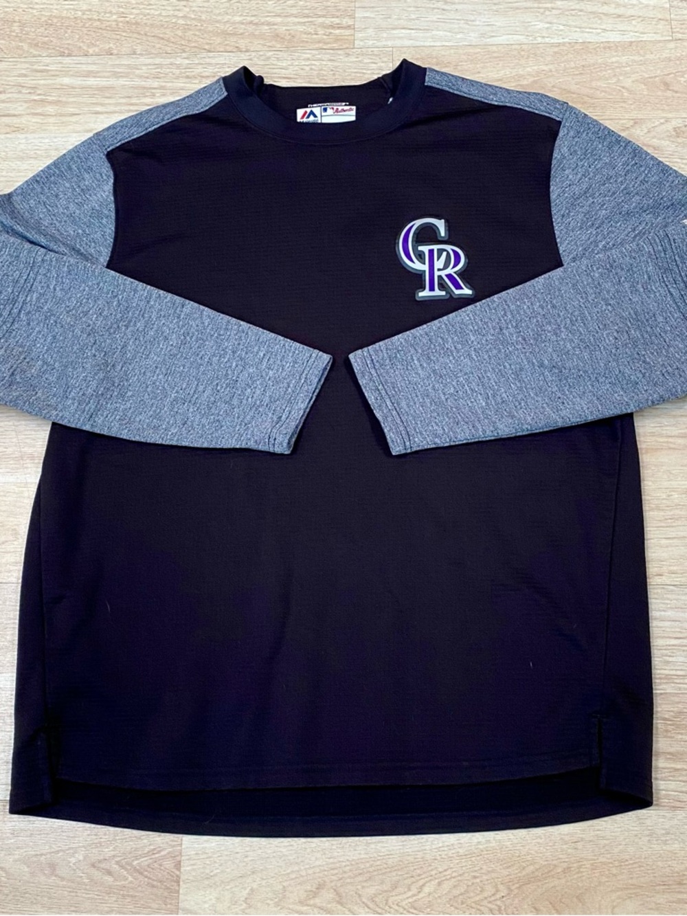 Colorado Rockies Pullover Mens XL Black Grey Majestic ThermaBase Long Sleeve Top